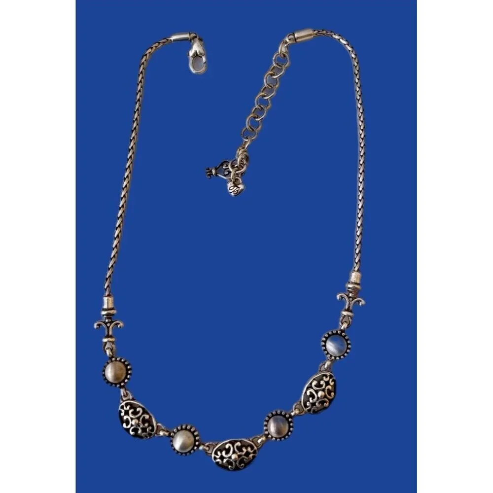 Brighton BARCELONA Silver Cut-Out Scrolled Oval Brushed Links Necklace.